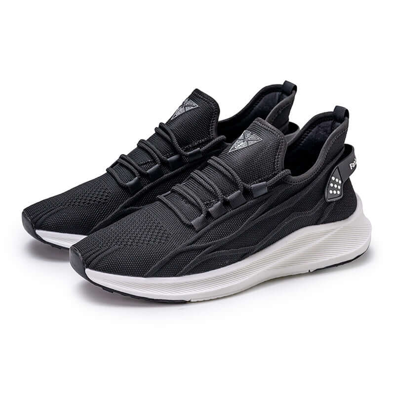 Ice Silk Breathable Running Shoes Lightweight Cushioning Outdoor Men's Shoes For Teenagers in black color.