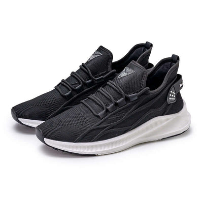 Ice Silk Breathable Running Shoes Lightweight Cushioning Outdoor Men's Shoes For Teenagers in black color.
